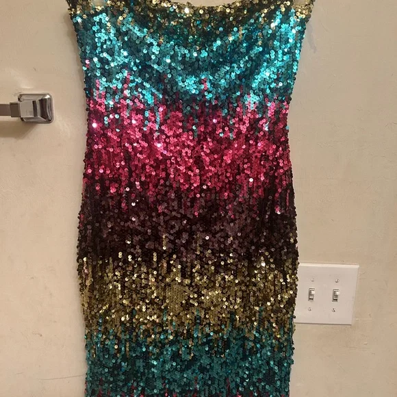 Rainbow sequins strapless dress large - Picture 5 of 8